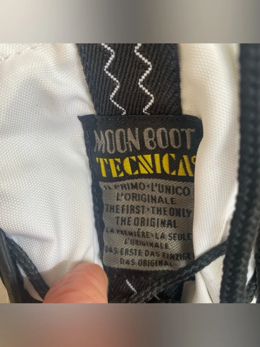 Authentic Tecnica MOON BOOT Nylon White /black The Original, 42-44 made in Italy